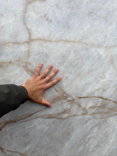New cristallo gold quartz - gold,